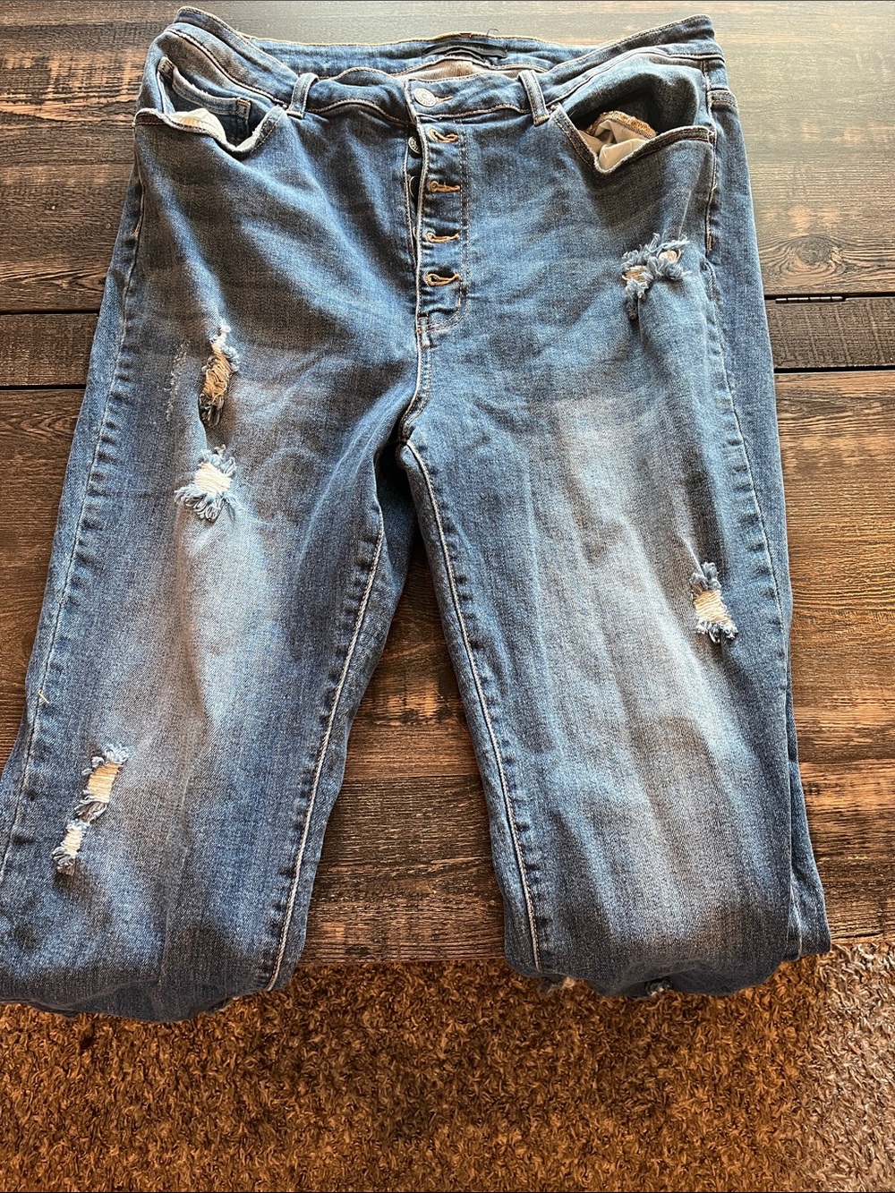 Women’s Risen Blue Button-Fly Jeans - Picture 3 of 5